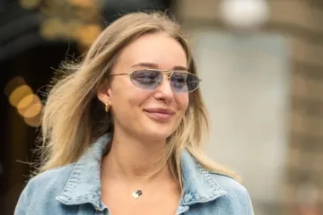 Zagrepčanka jednostavan outfit začinila ludo dobrom jaknom kakvu rijetko viđamo na ulicama