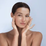 Viralna tehnika za zatezanje kože: Ova masaža lica obećava prirodni lifting