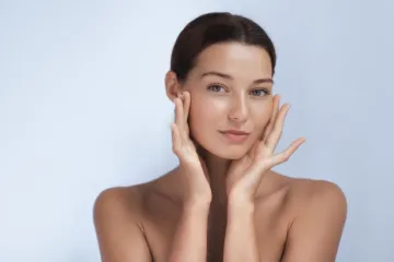 Viralna tehnika za zatezanje kože: Ova masaža lica obećava prirodni lifting