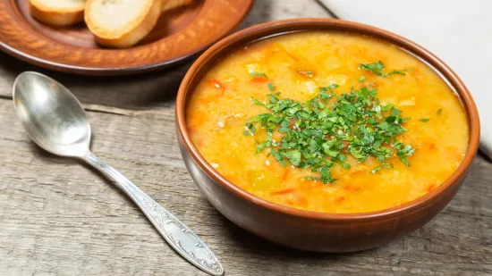 Pet detoks juha koje vraćaju energiju i čiste tijelo nakon blagdana