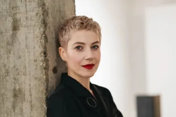 Otvorenje izložbe suvremenog nakita Senke Dombin privuklo mnoga poznata lica