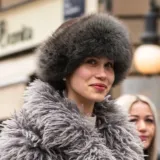 Djevojka sa &scaron;pice sve je osvojila: Bunda je zvijezda, a ovaj animal print vraća se na velika vrata