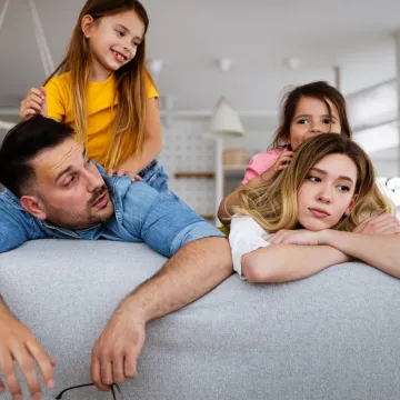 Nova istraživanja otkivaju: Mu&scaron;karci ili djeca - tko ženama uzrokuje vi&scaron;e stresa?