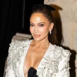 Jennifer Lopez pokorila Pariz: Svaki izlazak bio je modna lekcija iz glamura