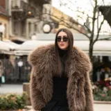 Tri bunde, tri stila: Dame sa špice pokazale kako se nose kratke bundice