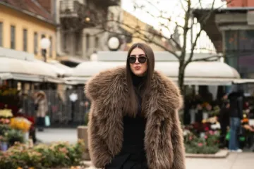 Tri bunde, tri stila: Dame sa špice pokazale kako se nose kratke bundice