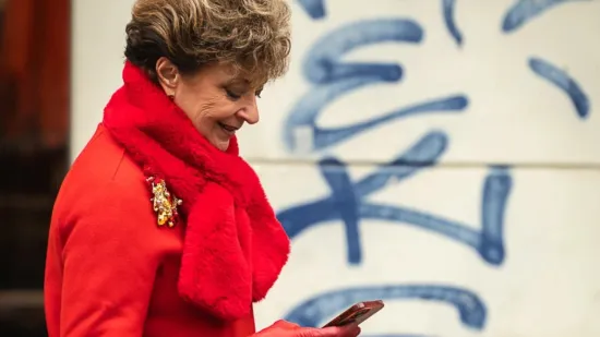 Crvena eksplozija na &scaron;pici: Evo kako Zagrepčanke nose crvene komade i modne detalje