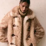 Bunde na sniženju: Najchic zimski komad koji se sada isplati kupiti