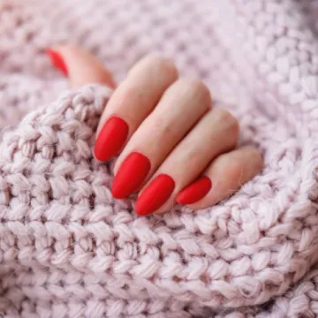 Vječni klasik u bočici: Najbolji crveni lakovi za nokte za svaki budžet