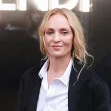 Jednostavno, a otmjeno: Look Ume Thurman koji možemo nositi u različitim prilikama