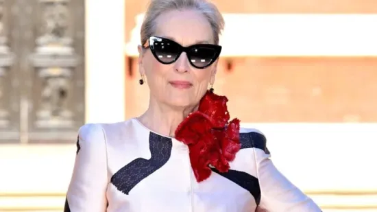 Meryl Streep sa 76 godina ru&scaron;i sva pravila i postaje modna zvijezda