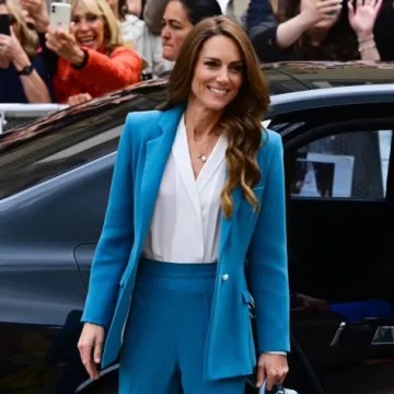 Kate Middleton stigla u Italiju u prekrasnom odijelu: Prvo putovanje nakon borbe s rakom
