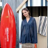 Katie Holmes spojila je nespojivo, a izgleda odlično. Biste li se nosili ovakav outfit?