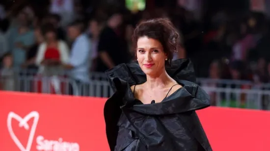 Omiljena Olga: Marina Fernandez plijenila poglede u Sarajevu u zanimljivim kreacijama