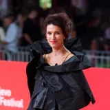Omiljena Olga: Marina Fernandez plijenila poglede u Sarajevu u zanimljivim kreacijama