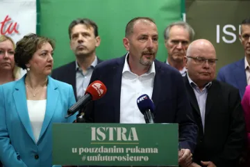 Pao Paus! &Scaron;ef IDS-a podnio ostavku nakon debakla u Istri