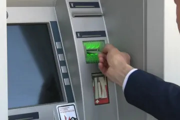 Banke više neće smjeti naplaćivati naknade za osnovne usluge, evo pod kojim uvjetima