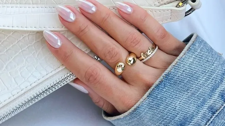 Od chroma do limun žute: 6 trendi manikura koje će obilježiti ovo ljeto