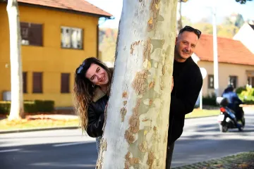 Nedjeljom u podne, Peđa Gvozdić i Dora Gemeri: 'Publika je odmah prigrlila Zakon Teatar''