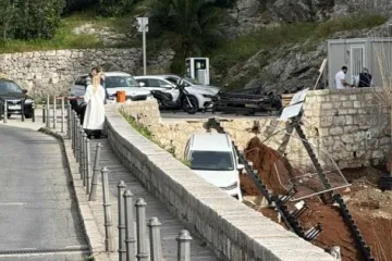Automobil s Paščare sletio u park u Pile: 'Pa ti zaboravi potegnuti ručnu'