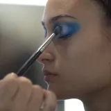 Zbogom minimalizmu: Make-up trendovi koji će sru&scaron;iti pravila u 2026.