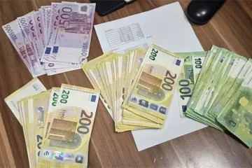Ilegalno prenosili gotovinu pa na slavonskim graničnim prijelazima ostali bez većeg dijela iste