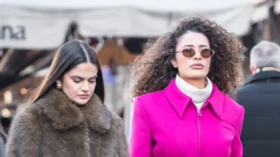 Kaput boje ciklame i savr&scaron;ene čizme privukli pažnju na &scaron;pici: Znamo gdje ih kupiti