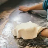 Imate vi&scaron;ak tijesta za pizzu? Evo kako ga možete iskoristiti