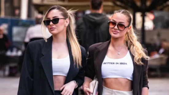 Mlade, zgodne i modno usklađene: Ove dvije prijeteljice sa &scaron;pice ukrale su svu pažnju