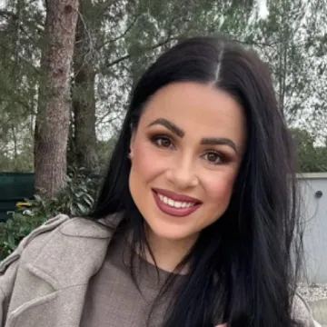 Vizažistica Valentina &Scaron;tokovac otkrila nam je &scaron;to svaka žena treba imati u kozmetičkoj torbici