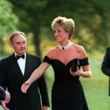 Kraljica stila: Princeza Diana ovim je modnim izborima prekr&scaron;ila pravila i naljutila kraljicu