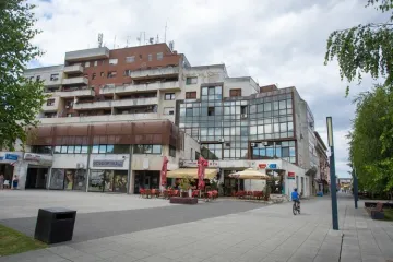 Mlada osoba u Belom Manastiru bezobzirno prevarena za stan