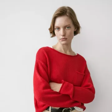 Jarko crvena je hit i ovog proljeća: Otkrivamo kako je nositi i gdje pronaći najbolje komade