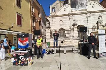 Prosvjed na Narodnom trgu bez većeg odaziva, ali uz o&scaron;tre poruke