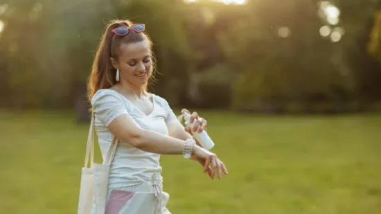 Idete na izlet u prirodu? Evo kako se za&scaron;tititi od krpelja (da stvarno djeluje)