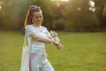 Idete na izlet u prirodu? Evo kako se za&scaron;tititi od krpelja (da stvarno djeluje)