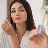 Bez razmazivanja: Najbolje vodootporne maskare koje se isplati kupiti