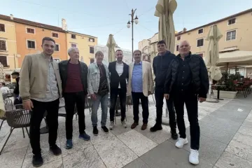 Večeras na Narodnom trgu repriza dočeka ko&scaron;arka&scaron;a; na istom mjestu dići će se pehar!