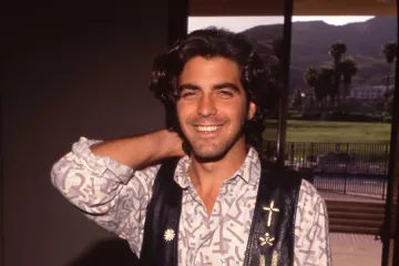 &Scaron;armantni George Clooney ima 65 godina: Evo kako je izgledao kao mladić