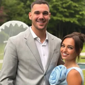 Kaja i Karlo iz 'Gospodina Savr&scaron;enog' objavili fotografije s vjenčanja: Njena haljina je sve