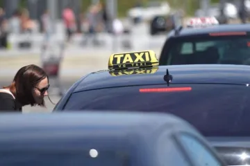 Ljudi nisu mogli doći sebi zbog cjenika jednog taksija iz Zadra!