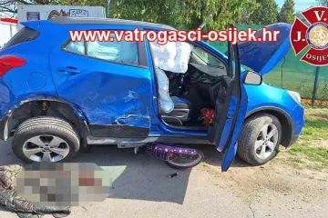 Bicikl vozačice zavr&scaron;io pod automobilom nakon sudara dva vozila
