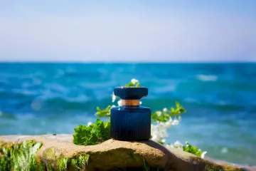 Od skin scent do osvježavajućih nota: Kakve ćemo parfeme nositi ovog ljeta?