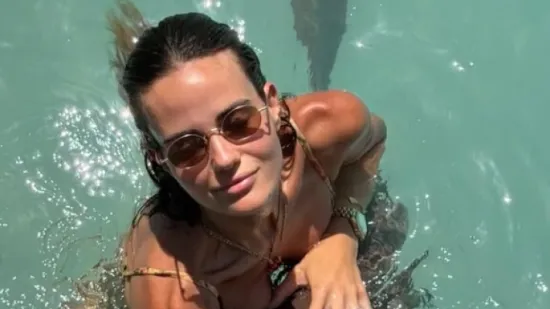 Adriana Ćaleta-Car uživa s obitelji na Bahamima, a nas je odu&scaron;evio njezin cvjetni kupaći kostim