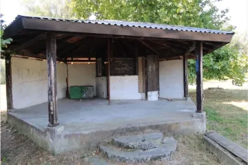 PODTUREN Neprimjereni simboli iz Drugog svjetskog rata i dalje stoje uz Muru