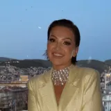 Stajling o kojem svi pričaju: Nina Badrić u odijelu koje zrači elegancijom i ženstveno&scaron;ću