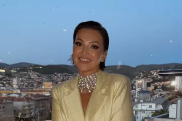Stajling o kojem svi pričaju: Nina Badrić u odijelu koje zrači elegancijom i ženstveno&scaron;ću