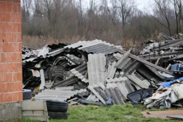 PODTUREN Međimurski slučaj &ldquo;Gospić&rdquo; pada u zaborav &ndash; za 50 tona azbesta nitko ne mari?!