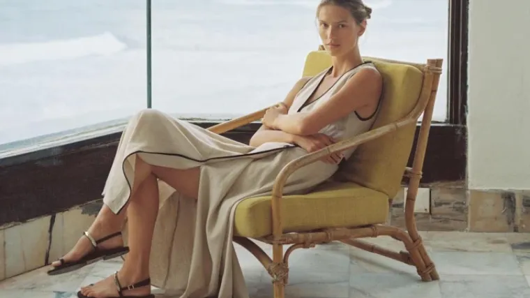 Ljetne haljine u neutralnim tonovima su elegantan izbor za svaki dan