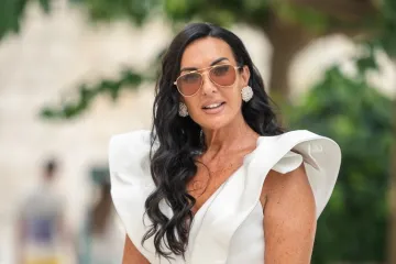 Zgodne dame okupirale rivu i pretvorile je u modnu pistu